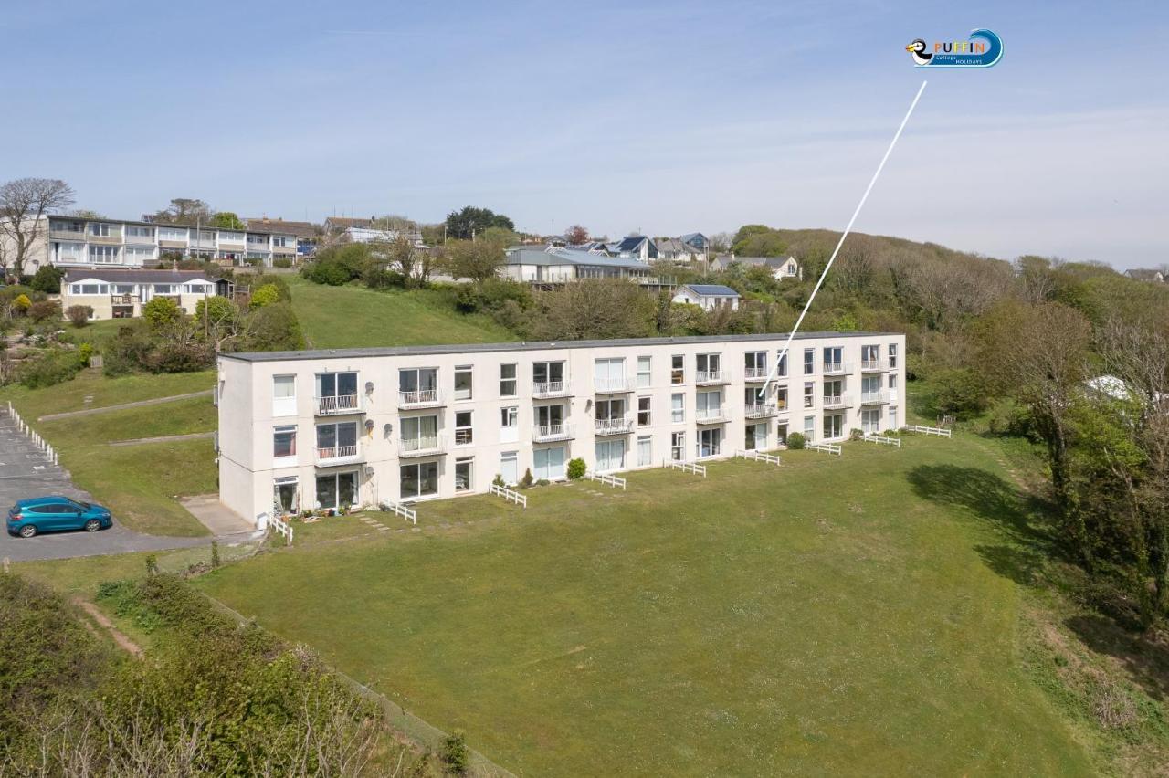 Apartment Salty Kisses - Sea Front Aparment *