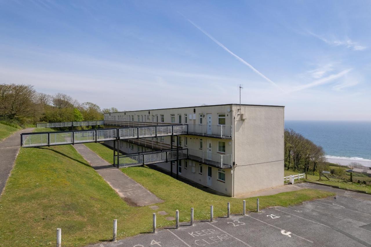 Apartment Salty Kisses - Sea Front Aparment Hodgeston